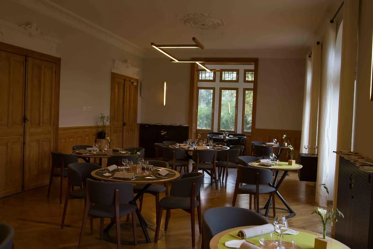 Eclosion Chateau Hotel & Restaurant Saint-Paul-en-Jarez 3*,  Frankreich