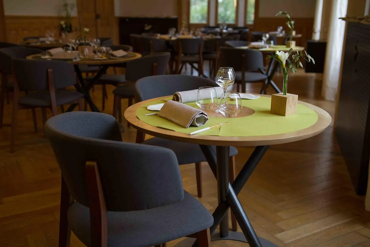 Eclosion Château Hôtel&Restaurant Saint-Paul-en-Jarez Hotel